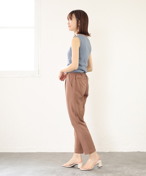 SESTO（セスト）の「クリアPVCの変形チャンキーヒールスクエアトゥサンダル（サンダル・レディース・ブラック/グレイッシュベージュ/ブラウン/ミント/アイボリー/パイソン・M/L/3L/S/LL）」の19枚目の写真