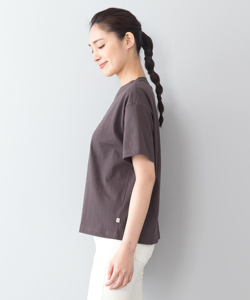 CONVERSE(コンバース)の「【CONVERSE/コンバース】ロゴワッペン ドロップショルダーTシャツ ビッグシルエット(Tシャツ/カットソー・レディース・スミクロ/ブラック/ホワイト・LARGE/MEDIUM)」の9枚目の写真