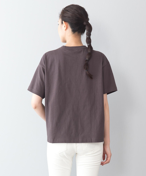 CONVERSE(コンバース)の「【CONVERSE/コンバース】ロゴワッペン ドロップショルダーTシャツ ビッグシルエット(Tシャツ/カットソー・レディース・スミクロ/ブラック/ホワイト・LARGE/MEDIUM)」の8枚目の写真