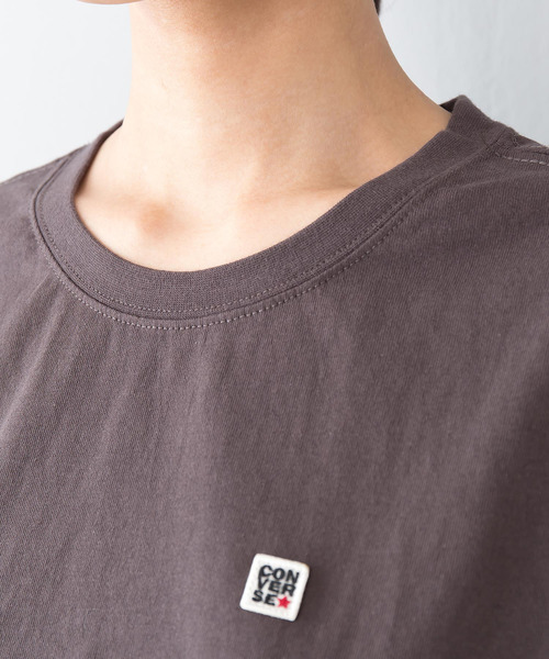 CONVERSE(コンバース)の「【CONVERSE/コンバース】ロゴワッペン ドロップショルダーTシャツ ビッグシルエット(Tシャツ/カットソー・レディース・スミクロ/ブラック/ホワイト・LARGE/MEDIUM)」の7枚目の写真