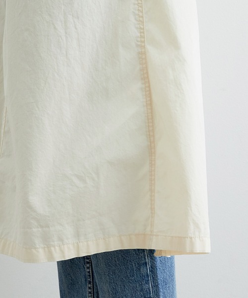 ADAM ET ROPE'(アダムエロペ)の「スタンドカラー2WAYワンピース(ワンピース・レディース・ホワイト/グリーン系その他2・FREE)」の15枚目の写真