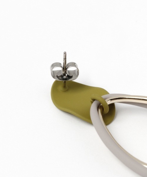 GLOBAL WORK（グローバルワーク）の「カラードロップピアス/880408（ピアス（両耳用）・レディース・ホワイト/オレンジ/グリーン・FREE）」の4枚目の写真