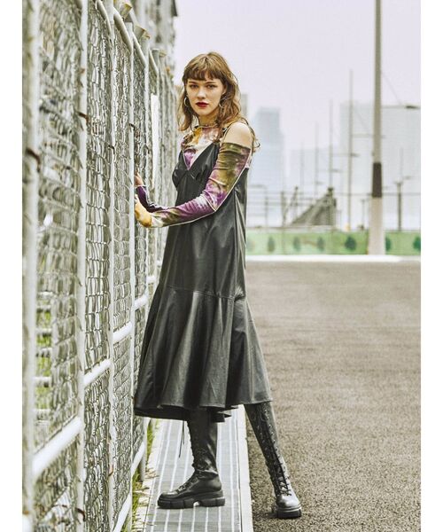 jouetie（ジュエティ）の「アシメキャミワンピース（ワンピース・レディース・ブラック/グリーン/その他1・MEDIUM）」の5枚目の写真