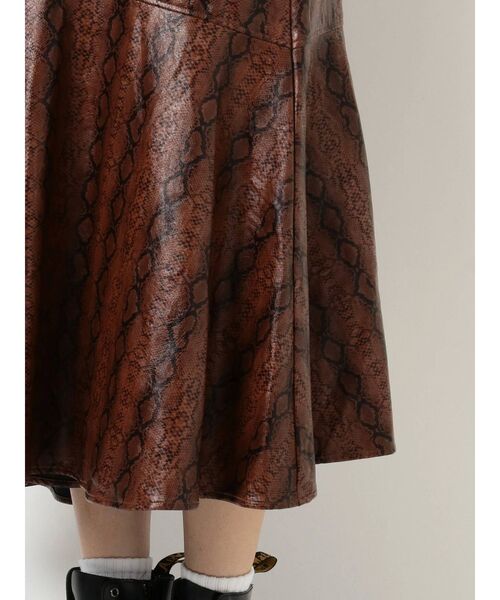 jouetie（ジュエティ）の「アシメキャミワンピース（ワンピース・レディース・ブラック/グリーン/その他1・MEDIUM）」の17枚目の写真