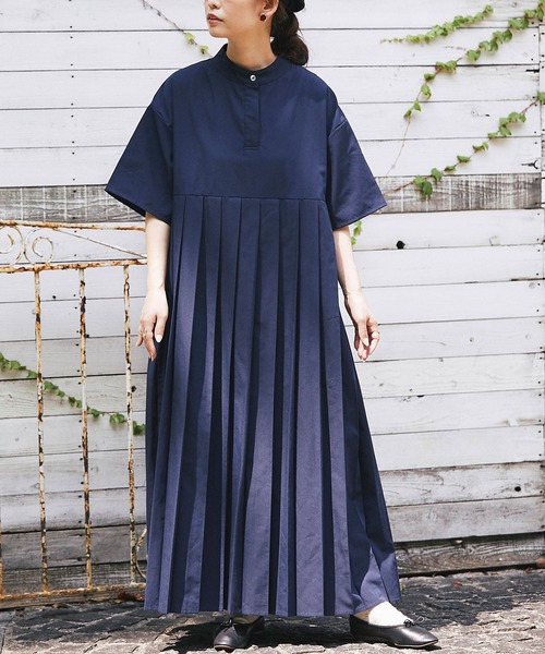 and R（アンドアール）の「半袖プリーツワンピース（ワンピース）」 - WEAR
