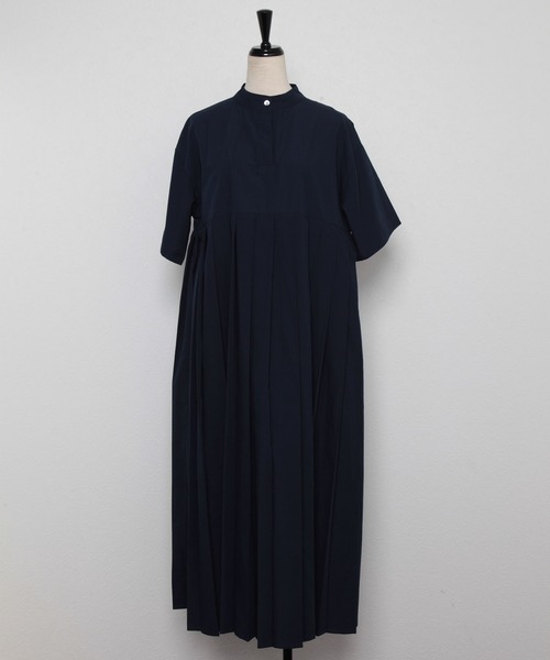 and R（アンドアール）の「半袖プリーツワンピース（ワンピース