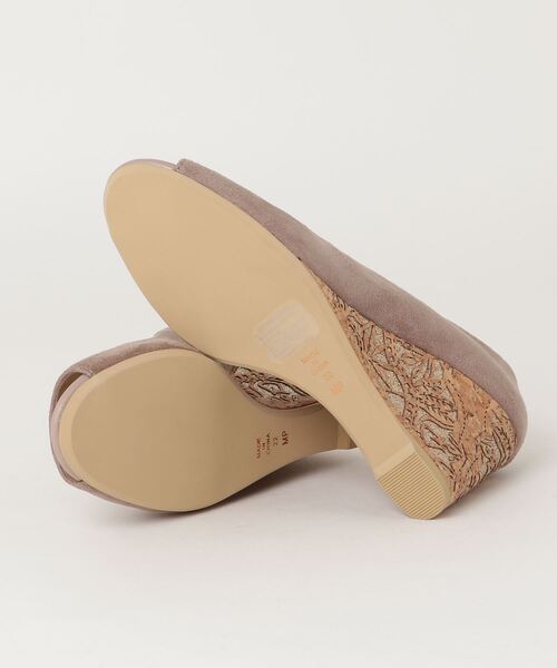 artemis by DIANA(アルテミスバイダイアナ)の「オープントゥウェッジパンプス(パンプス・レディース・ブラック/グレー・23.0cm/23.5cm/25.0cm/24.0cm/24.5cm/22.5cm/22.0cm)」の4枚目の写真