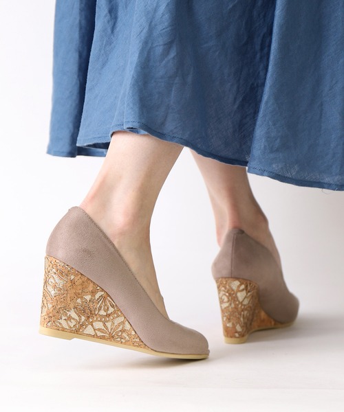 artemis by DIANA(アルテミスバイダイアナ)の「オープントゥウェッジパンプス(パンプス・レディース・ブラック/グレー・23.0cm/23.5cm/25.0cm/24.0cm/24.5cm/22.5cm/22.0cm)」の12枚目の写真