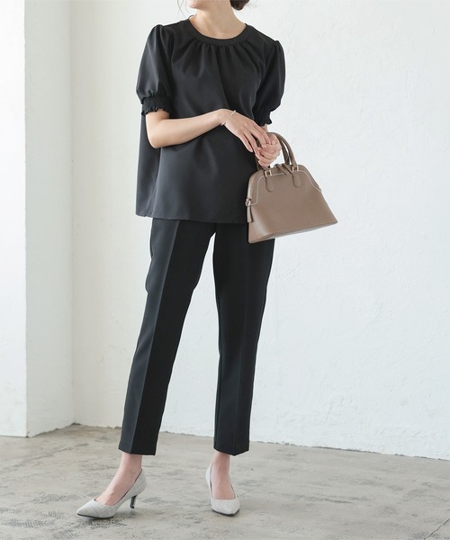 KOBE LETTUCE（コウベレタス）の「ノーマルorパール付き　前開きバックゴムベーシックテーパードパンツ（スラックス・レディース・ブルー/グリーン系その他/ホワイト系その他/ブラック/ピンク系その他/ピンク/オレンジ系その他/モカ/グリーン系その他2/レッド/ライトブルー/ネイビー/ブラウン系その他/ホワイト系その他2/ブラック系その他・M/S/XS/S2/XS2/M2）」の19枚目の写真