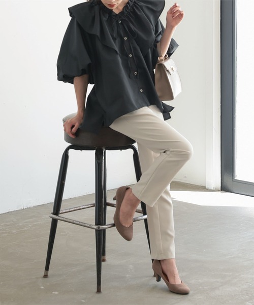 KOBE LETTUCE（コウベレタス）の「ノーマルorパール付き　前開きバックゴムベーシックテーパードパンツ（スラックス・レディース・ブルー/グリーン系その他/ホワイト系その他/ブラック/ピンク系その他/ピンク/オレンジ系その他/モカ/グリーン系その他2/レッド/ライトブルー/ネイビー/ブラウン系その他/ホワイト系その他2/ブラック系その他・M/S/XS/S2/XS2/M2）」の17枚目の写真