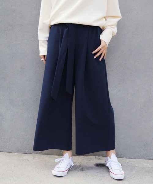 NICOLE white(ニコルホワイト)の「リボン付きパンツ(その他パンツ・レディース・ネイビー/グリーン/ブルー/オフホワイト・FREE)」の4枚目の写真