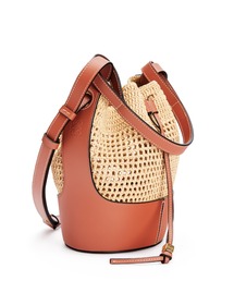 LOEWE（ロエベ）の「バルーンバッグ スモール (ラフィア&カーフ