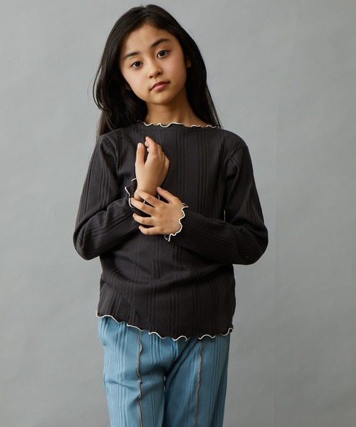 ＆yam（アンドヤム）の「2way配色メローネックランダムリブカットソー（Tシャツ/カットソー・キッズ・ブラック/ベージュ/オレンジ/ホワイト/パープル/グリーン/グレー/グリーン系その他・150-160cm/110-120cm/140-150cm/130-140cm/120-130cm）」の9枚目の写真