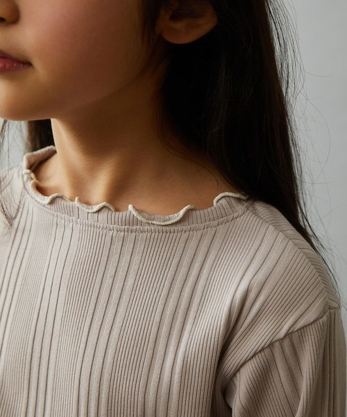 ＆yam（アンドヤム）の「2way配色メローネックランダムリブカットソー（Tシャツ/カットソー・キッズ・ブラック/ベージュ/オレンジ/ホワイト/パープル/グリーン/グレー/グリーン系その他・150-160cm/110-120cm/140-150cm/130-140cm/120-130cm）」の21枚目の写真