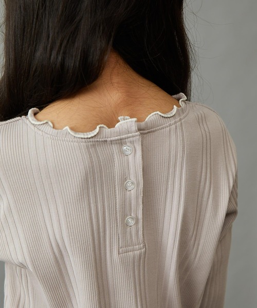 ＆yam（アンドヤム）の「2way配色メローネックランダムリブカットソー（Tシャツ/カットソー・キッズ・ブラック/ベージュ/オレンジ/ホワイト/パープル/グリーン/グレー/グリーン系その他・150-160cm/110-120cm/140-150cm/130-140cm/120-130cm）」の22枚目の写真