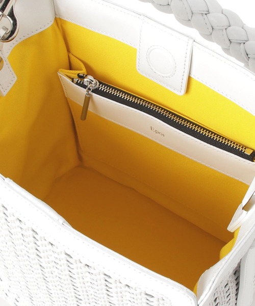 Epoi(エポイ)の「'02 kolamゼロニ コーラム キューブ2WAYショルダーバッグ(ショルダーバッグ・レディース・ホワイト/ブラック・FREE)」の14枚目の写真