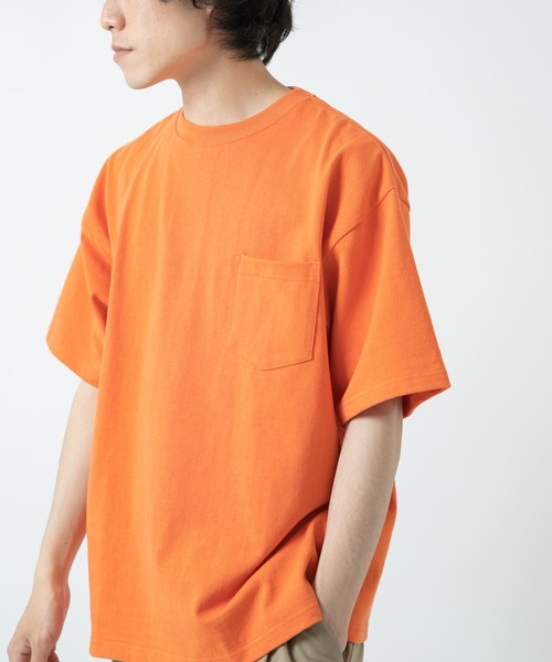 ITEMS URBANRESEARCH(アイテムズ アーバンリサーチ)の「ヘビーウェイト ビッグTシャツ(Tシャツ/カットソー・メンズ・ブラック/オレンジ/ブルー/ホワイト・LARGE/SMALL/MEDIUM)」の14枚目の写真