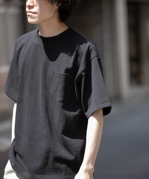 ITEMS URBANRESEARCH(アイテムズ アーバンリサーチ)の「ヘビーウェイト ビッグTシャツ(Tシャツ/カットソー・メンズ・ブラック/オレンジ/ブルー/ホワイト・LARGE/SMALL/MEDIUM)」の18枚目の写真