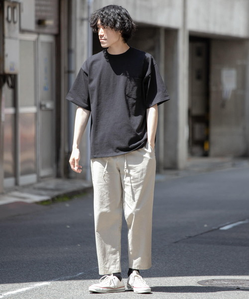 ITEMS URBANRESEARCH(アイテムズ アーバンリサーチ)の「ヘビーウェイト ビッグTシャツ(Tシャツ/カットソー・メンズ・ブラック/オレンジ/ブルー/ホワイト・LARGE/SMALL/MEDIUM)」の20枚目の写真