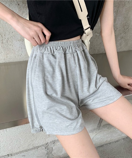 MANGROVE(マングローブ)の「サイドジップスウェットショートパンツ(スウェットパンツ・レディース・ホワイト/ブラック/グレー・FREE)」の16枚目の写真