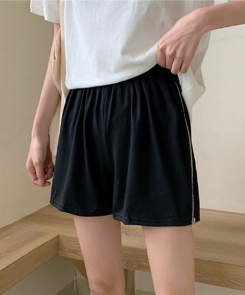 MANGROVE(マングローブ)の「サイドジップスウェットショートパンツ(スウェットパンツ・レディース・ホワイト/ブラック/グレー・FREE)」の12枚目の写真