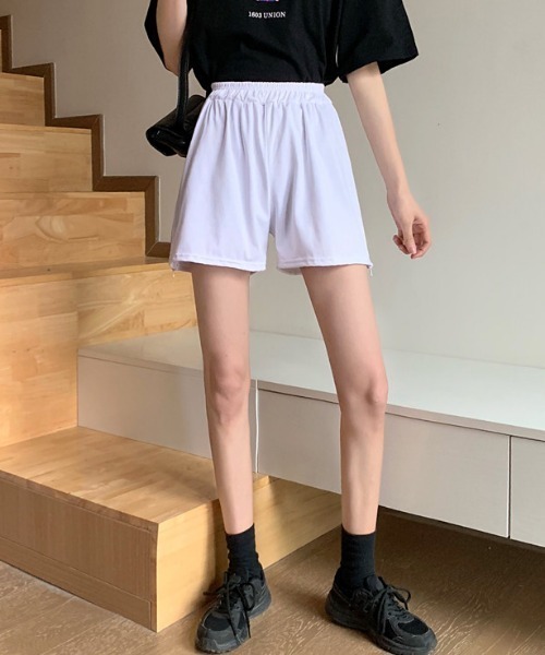 MANGROVE(マングローブ)の「サイドジップスウェットショートパンツ(スウェットパンツ・レディース・ホワイト/ブラック/グレー・FREE)」の11枚目の写真