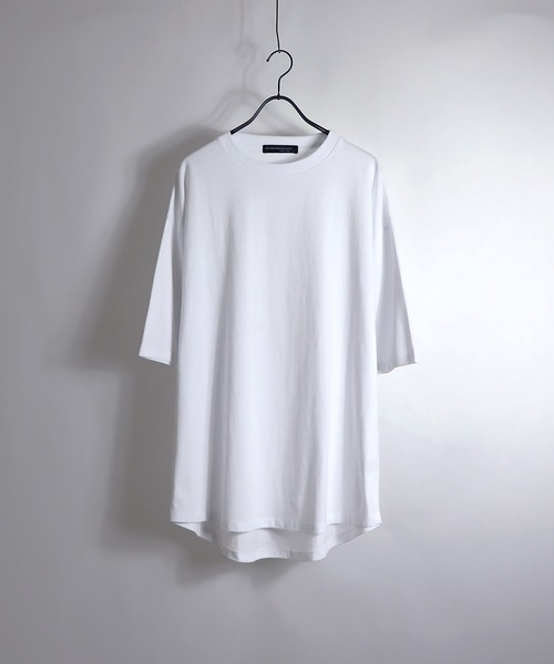 Confirm(コンファーム)の「Confirm / コンファーム ラウンドテールビッグTシャツ(Tシャツ/カットソー・メンズ・ホワイト/ブラック/ベージュ/グレー・L/M)」の1枚目の写真