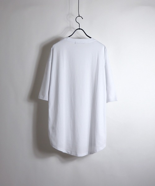 Confirm(コンファーム)の「Confirm / コンファーム ラウンドテールビッグTシャツ(Tシャツ/カットソー・メンズ・ホワイト/ブラック/ベージュ/グレー・L/M)」の12枚目の写真