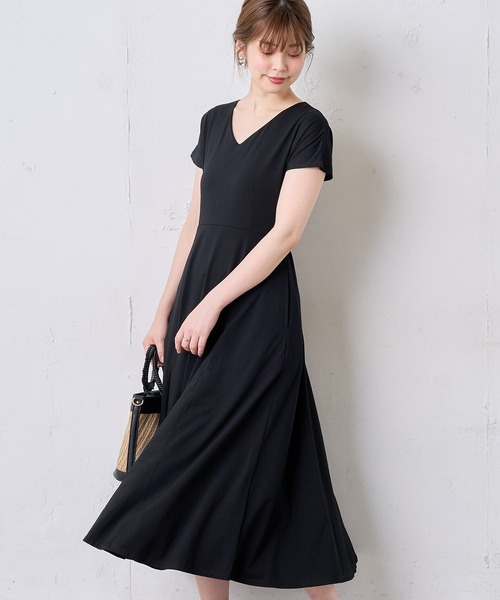 natural couture(ナチュラルクチュール)の「【MAYUKOさんコラボ】前後2WAY美シルエットカットワンピース(ワンピース・レディース・ブラック/ブラウン/ピンク/ミント/ラベンダー・FREE)」の2枚目の写真