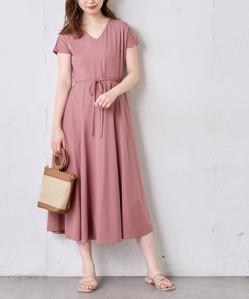natural couture(ナチュラルクチュール)の「【MAYUKOさんコラボ】前後2WAY美シルエットカットワンピース(ワンピース・レディース・ブラック/ブラウン/ピンク/ミント/ラベンダー・FREE)」の8枚目の写真