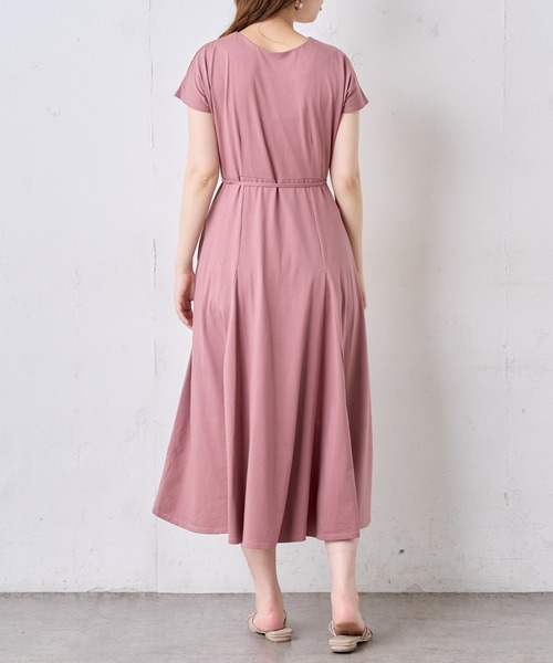 natural couture(ナチュラルクチュール)の「【MAYUKOさんコラボ】前後2WAY美シルエットカットワンピース(ワンピース・レディース・ブラック/ブラウン/ピンク/ミント/ラベンダー・FREE)」の20枚目の写真