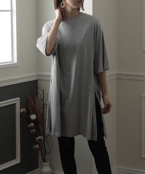 ElegChic(エレグシック)の「サイド スリット チュニックトップス(Tシャツ/カットソー・レディース・ホワイト/杢グレー/ライトベージュ/ブラック・4L/XL/M)」の9枚目の写真