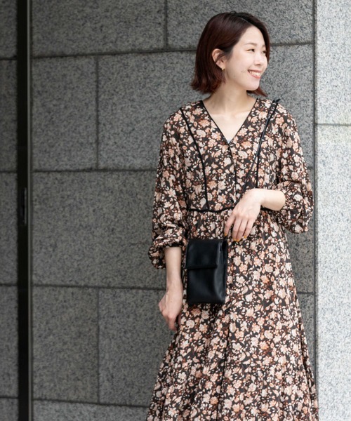 URBAN RESEARCH Sonny Label（アーバンリサーチサニーレーベル）の「ウォレット機能付きショルダーバッグ（ショルダーバッグ・レディース・グレー系その他/ブラック/イエロー・ONE）」の2枚目の写真