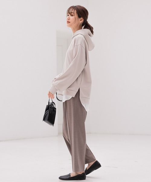 GLOBAL WORK(グローバルワーク)の「サマミエエアリーライトプルオーバーパーカー/959891(パーカー・レディース・ダークグリーン/スミクロ/ライトベージュ/パープル・MEDIUM/LARGE)」の5枚目の写真