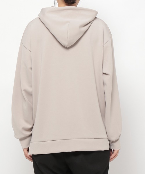 GLOBAL WORK(グローバルワーク)の「サマミエエアリーライトプルオーバーパーカー/959891(パーカー・レディース・ダークグリーン/スミクロ/ライトベージュ/パープル・MEDIUM/LARGE)」の15枚目の写真