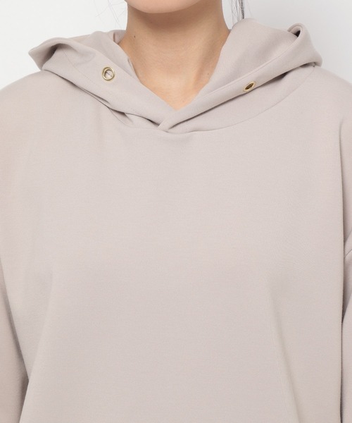 GLOBAL WORK(グローバルワーク)の「サマミエエアリーライトプルオーバーパーカー/959891(パーカー・レディース・ダークグリーン/スミクロ/ライトベージュ/パープル・MEDIUM/LARGE)」の16枚目の写真