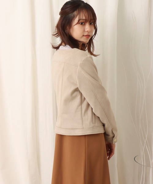 libelle more（リベル モア）の「フェイクスエード ノーカラージャケット（ノーカラージャケット・レディース・ライトピンク/ベージュ/グレー/モカ・M/L）」の21枚目の写真