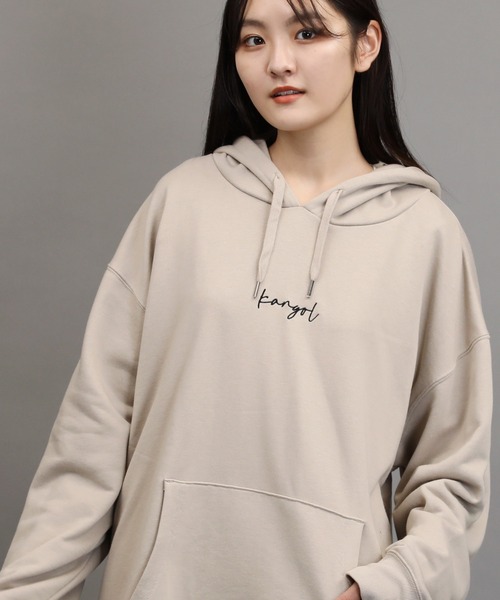 KANGOL（カンゴール）の「KANGOL / カンゴール 別注 コラボ オーバーサイズ プルパーカー ヘビーウェイト 裏毛 フーディー（パーカー・メンズ・ベージュ/ブルー/ホワイト/ブラック/ブラック系その他/ホワイト系その他/ホワイト系その他2/ホワイト系その他3/ブラック系その他2/ブラック系その他3/ベージュ系その他2/ブルー系その他2/ブルー系その他/ベージュ系その他・SMALL/MEDIUM/LARGE/X-LARGE）」の11枚目の写真