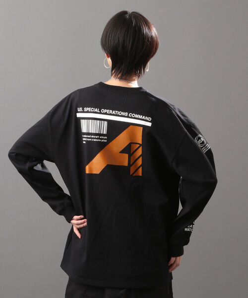 AVIREX（アヴィレックス）の「【AVIREX FLYER'S】ウィメンズ ロングスリーブティーシャツ リーコン/ WOMEN'S L/S T-SHIRT RECON（Tシャツ/カットソー・レディース・ブラック/オフホワイト/オレンジ・FREE）」の5枚目の写真