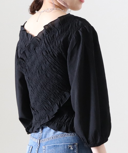 Cheek（チーク）の「無地シャーリングクロス前後２Ｗａｙブラウス（シャツ/ブラウス・レディース・ブラック/キャメル・FREE）」の22枚目の写真