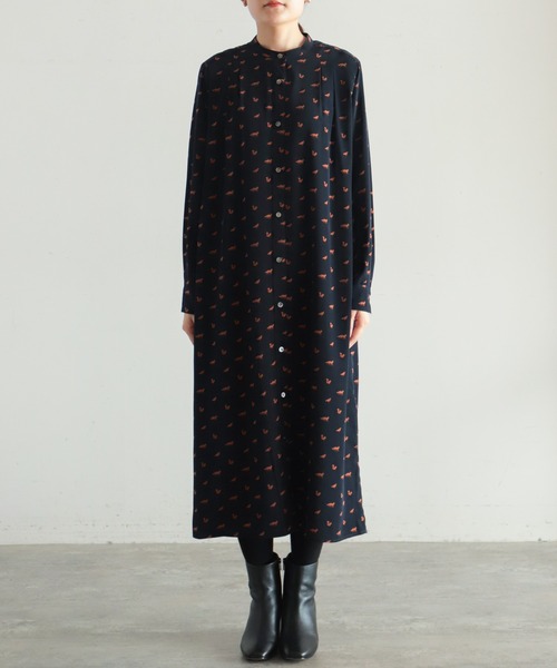 バンドカラーシャツワンピース NAVY M(FREE) Blanc Bleu Minuit（ブランブルーミニュイ）の「アニマルPT