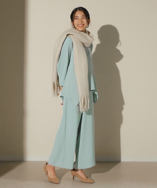 Bou Jeloud(ブージュルード)の「とろみヘムフレアブラウス(シャツ/ブラウス・レディース・ライトブルー/ブラック/ベージュ・38)」の4枚目の写真