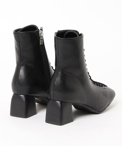 Ezick(エジック)の「スクエアレースアップブーツ(ブーツ・レディース・ホワイト/ブラック・SMALL)」の3枚目の写真