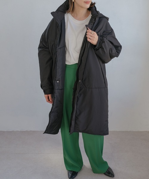 ＡＮＤＪ（アンドジェイ）の「オーバーサイズ中綿モンスターパーカー（ダウンジャケット/コート・レディース・カーキ/ブラック/ベージュ系その他・M/L）」の5枚目の写真