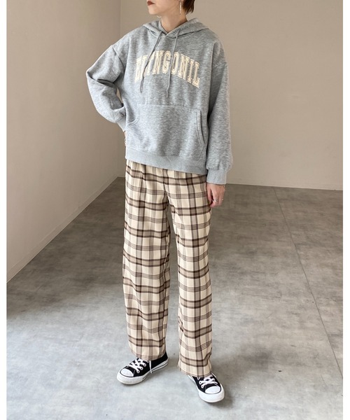 She's Closet(シーズクローゼット)の「タータンチェック柄ストレートトラウザーパンツ(その他パンツ・レディース・ベージュ/グレー・FREE)」の11枚目の写真