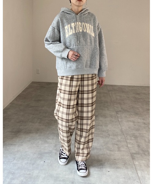 She's Closet(シーズクローゼット)の「タータンチェック柄ストレートトラウザーパンツ(その他パンツ・レディース・ベージュ/グレー・FREE)」の14枚目の写真