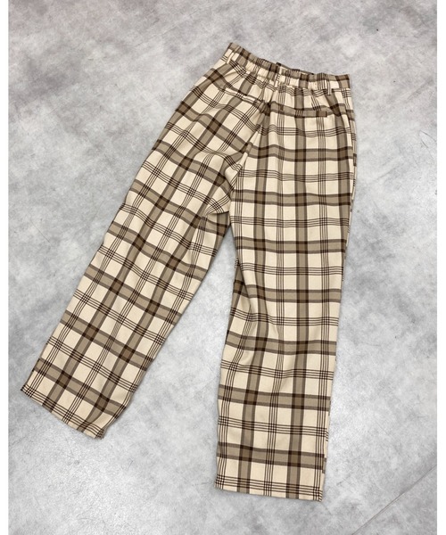 She's Closet(シーズクローゼット)の「タータンチェック柄ストレートトラウザーパンツ(その他パンツ・レディース・ベージュ/グレー・FREE)」の18枚目の写真