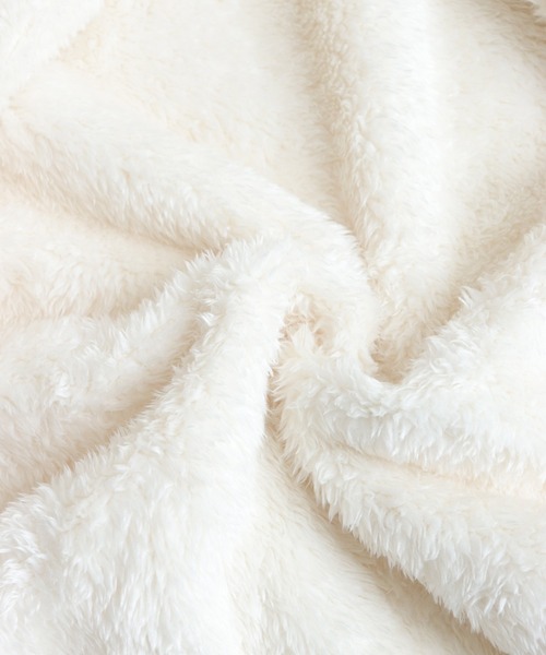 OSYAREVO（オシャレボ）の「ボアニット ロングガウン ルームウェア（ガウン/バスローブ・レディース・グレー/ホワイト・FREE）」の17枚目の写真