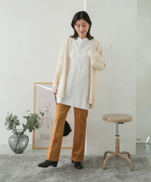 URBAN RESEARCH DOORS（アーバンリサーチドアーズ）の「ソフトスエードフレアパンツ（その他パンツ・レディース・ブラウン/キャメル・38/36）」の5枚目の写真