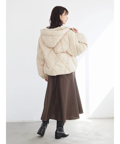 Petit fleur(プチフルール)の「・Petit Fleur ダイヤキルトブルゾン*(その他アウター・レディース・ブラック/ブルー/アイボリー/グレイッシュベージュ・FREE)」の7枚目の写真